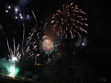 Szikrázó gömbök (is) voltak